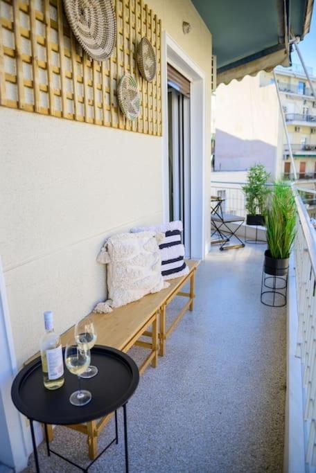 אתונה Boho Luxury 2 Bedroom Apartment, Acropolis Museum View מראה חיצוני תמונה